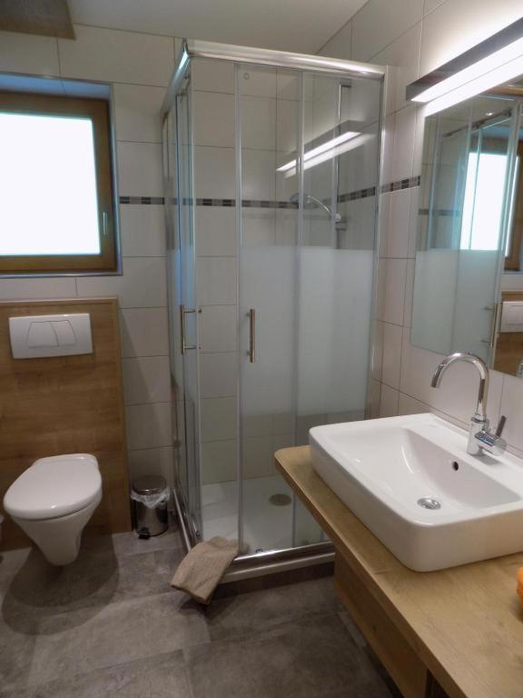 Martins Comfort Appartement Assling Exterior foto